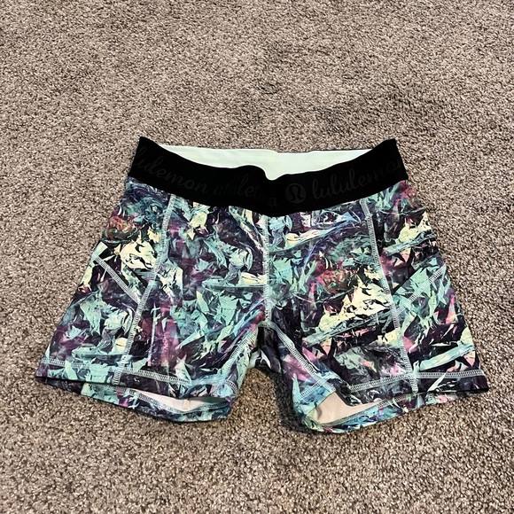 Lululemon shorts - Picture 1 of 5